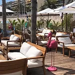 Luxury On Promenade Des In Apartment *