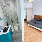 Appartement Avec 4 Chambres Doubles - Proche De La Mer, Des Transports Et De La Promenade Des Anglais