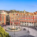 Nestor&Jeeves - Kallista - Central - Balcony