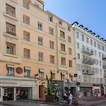 L52 Staywiz Us - 2Bdr Massena Central, 2 Min From The Beach Ac