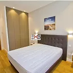 Sea View- Easy Home Booking