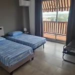 F3 ,Appartement Climatise Neuf, Magnifique Vue Sur Mer Et Aeroport, Proche Tram Et Gare Sncf 1 Min,Aeroport 3 Minutes, 3 Rooms, New Ac Apartment, Magnificent Sea And Airport Views, Close To Tram And Sncf Train Station 1 Min, Airport 3 Min