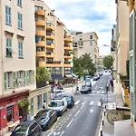 Aparthotel 9 Alberti Nice Centre