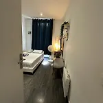Homestay Delight 1st Door *