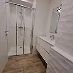 Magnifique T3, Spacieux, Lumineux Et Traversant Apartment Nice