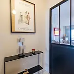Apartment Superbe 2 Pieces Clim Et Parking Nice