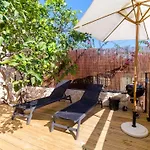 Charming Apartment In Heart Of Nice