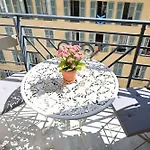Gare Apartment Nice