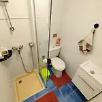 Homestay Private In Shared In The Center Of *
