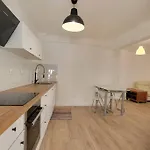 Apartment 3 Pieces Par La Avec Climatisation