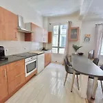 3p En Centre Ville, Spacieux Et Calme Apartment Nice