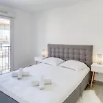 Luxurious Serviced In The French Riviera , Monaco Apartment *