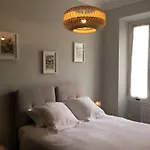 Stunning Apartment In The Gold Square Of Nice!