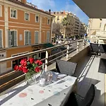 Le Grand Palais De La Mediterranee Beach Access Apartments - Top Choice In Nice