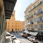 Elegant 3P Idealement Situe Au Coeur De Nice