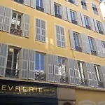 Studio Centre Nice Vieilleville