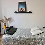 Studio Centre Nice Vieilleville