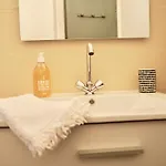 Apartment Proche De Liberation Avec Balcon Ensoleille Nice