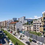 Elegant Studio Avec Terrasse Proche Mer Tramway