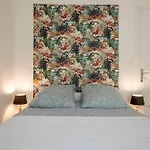 Apartment * Le Provencal * Cosy Flat 3 Min Walk From The Sea