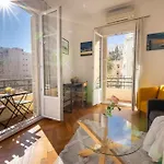 * Le Provencal * Cosy Flat 3 Min Walk From The Sea Apartment