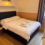 Peaceful Flat W Wifi Very Close To Pl Massena Refurbished