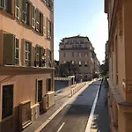 Rue St Gaetan Location Old Town