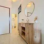 Apartment Potiers - Parking, Wifi, 2pers Nice