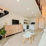 Potiers - parking, Wifi, 2pers