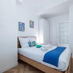 Apartment 10 Amiral 201 - Magnifique - 2 - Centre-ville