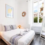 Apartment 1 Longchamp - Joli - Carre D Or - Climatise
