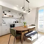Designer Floor Peaceful Elevator Fiber Wifi, Balcony * Nice