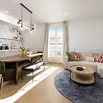 Designer Floor Peaceful Elevator Fiber Wifi, Balcony Apartment Nice