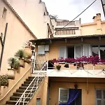 Le Village - Cosy Flat 5 Min Walk Away From Sea