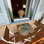 Le Village - Cosy Flat 5 Min Walk Away From Sea