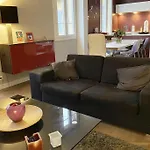 2 A 15 Mn De La Apartment