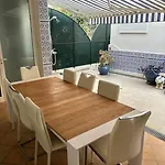 Piscine Jacuzzi Privee Chauffee, Terrasse Et Garage A *