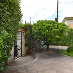 Appartement d\'époque avec jardin et parking 4 personnes Le Port de Nice