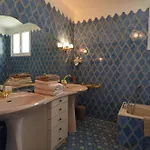 Apartment Ancienne Annonce Parc Louisa - D'epoque Avec Jardin Et Parking 4 Personnes *