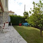Appartement d\'époque avec jardin et parking 4 personnes Le Port de Nice