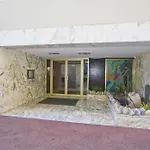 Breathtaking Rooftop Experience On Promenade