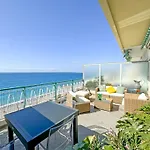 Breathtaking Rooftop Experience On Promenade Apartment