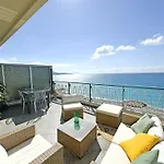 Breathtaking Rooftop Experience On Promenade