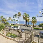 Cosy Cariatides Promenade Nice