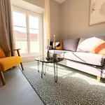 Old Town Diamond, Adorable Sunny With Ac