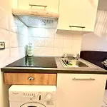 600 M De La Promenade Des Apartment