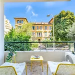 2p Au Coeur De Apartment