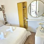 Superbe Luxueux Spacieux 50 M2 Port * Nice