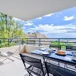 Magnifique 4 Pers,clim,parking Apartment