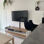 Le Soleil Nicois, Proche Du Port